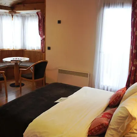 Hotell Le Calgary 3*