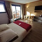 Le Calgary Hotel 3*