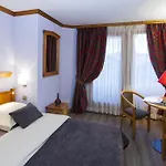 Le Calgary 3*