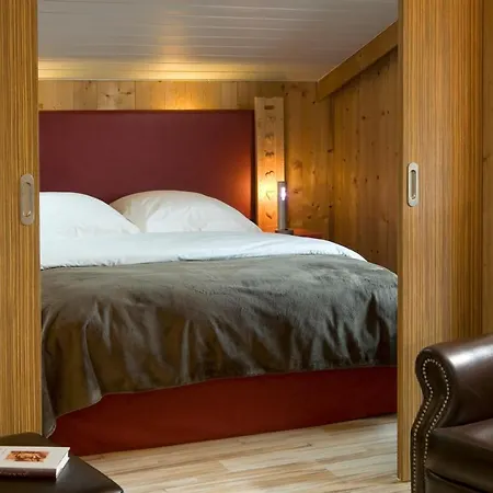 Le Calgary Hotel 3*